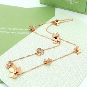 oVCAo Necklaces 0057