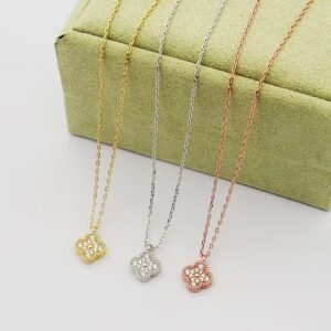 oVCAo Necklaces 0077