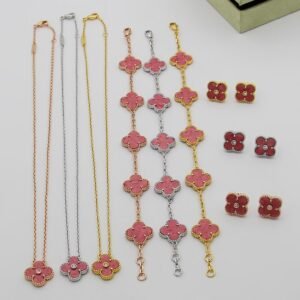 oVCAo Necklaces 0101