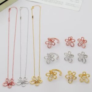 oVCAo Necklaces 0111