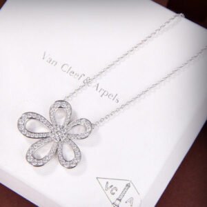 oVCAo Necklaces 0125