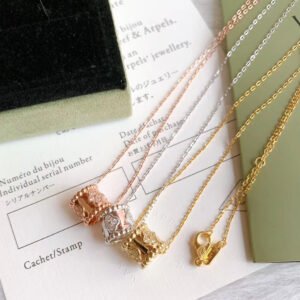 oVCAo Necklaces 0138