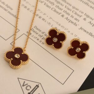 oVCAo Necklaces 0139