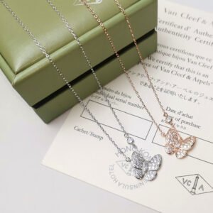 oVCAo Necklaces 0156