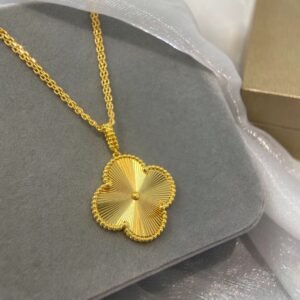 oVCAo Necklaces 0164