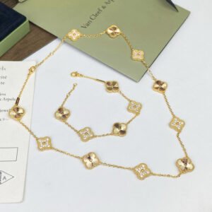 oVCAo Necklaces 0173