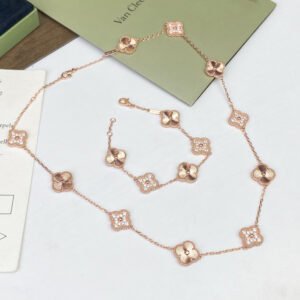 oVCAo Necklaces 0174