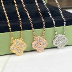 oVCAo Necklaces 0186
