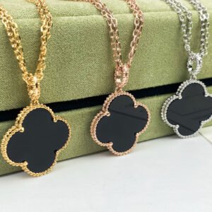 oVCAo Necklaces 0192
