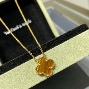 oVCAo Necklaces 0199