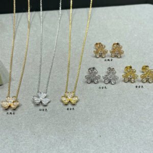 oVCAo Necklaces 0232