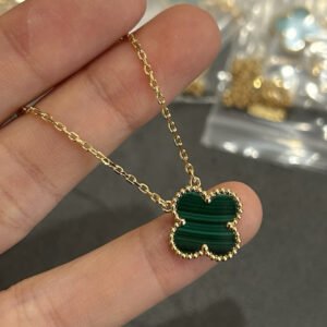 oVCAo Necklaces 0246
