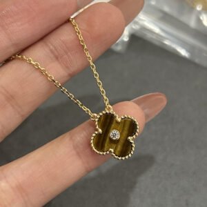 oVCAo Necklaces 0250