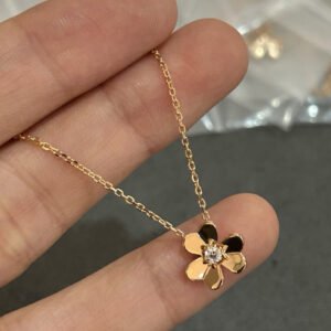 oVCAo Necklaces 0254