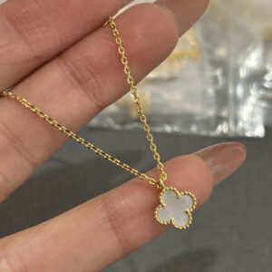 oVCAo Necklaces 0256