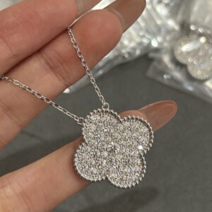 oVCAo Necklaces 0261