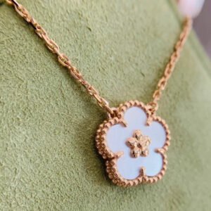 oVCAo Necklaces 0263