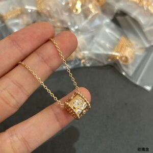 oVCAo Necklaces 0285