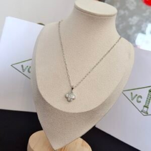 oVCAo Necklaces 0304