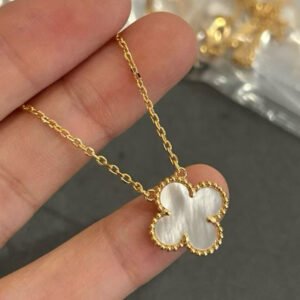 oVCAo Necklaces 0404