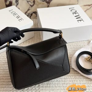 oLOEWEo Bags 0033