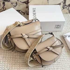 oLOEWEo Bags 0034