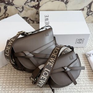 oLOEWEo Bags 0042