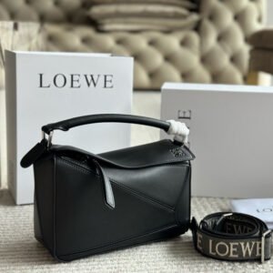 oLOEWEo Bags 0068