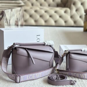 oLOEWEo Bags 0075