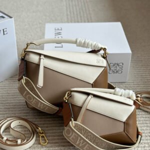 oLOEWEo Bags 0077