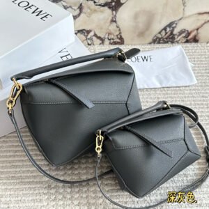 oLOEWEo Bags 0138