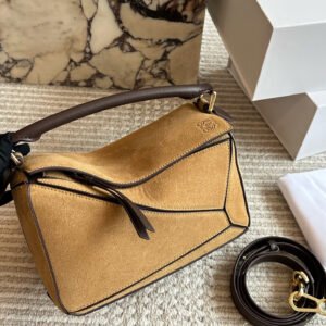 oLOEWEo Bags 0142