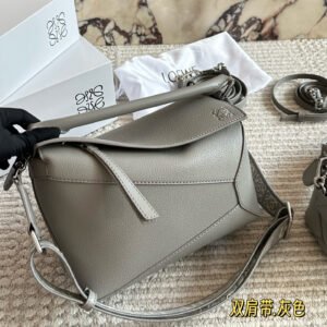 oLOEWEo Bags 0148