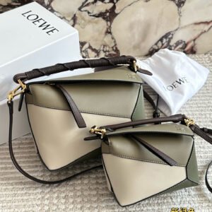 oLOEWEo Bags 0188