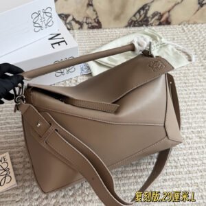 oLOEWEo Bags 0198