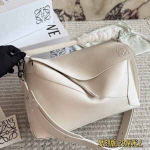 oLOEWEo Bags 0200