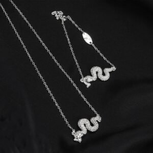 oVWo Necklaces 0297