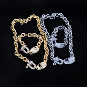 oVWo Necklaces 0593