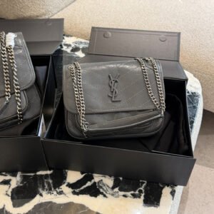 oYSLo Bags 90152