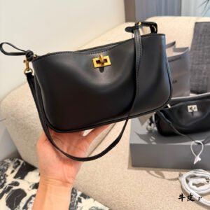 oBALENCIAGAo Bags 0093