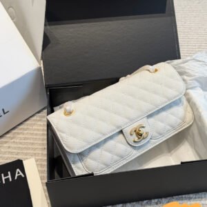 oCHANELo Bags 9005