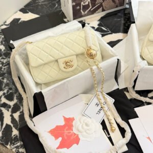 oCHANELo Bags 9087