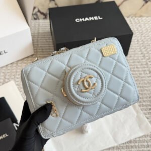 oCHANELo Bags 9131