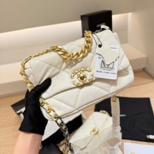oCHANELo Bags 9177