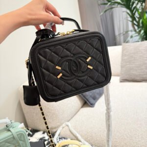 oCHANELo Bags 9196