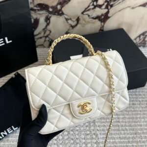 oCHANELo Bags 9220