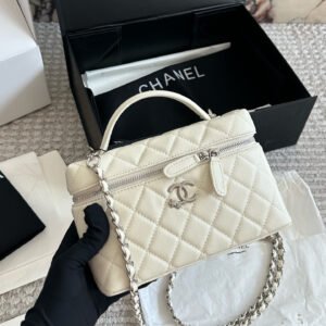 oCHANELo Bags 9347