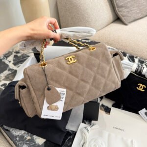 oCHANELo Bags 9358