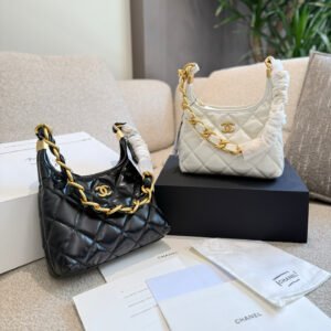 oCHANELo Bags 9377