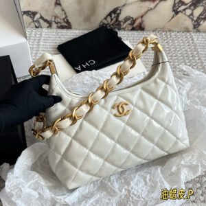 oCHANELo Bags 9386